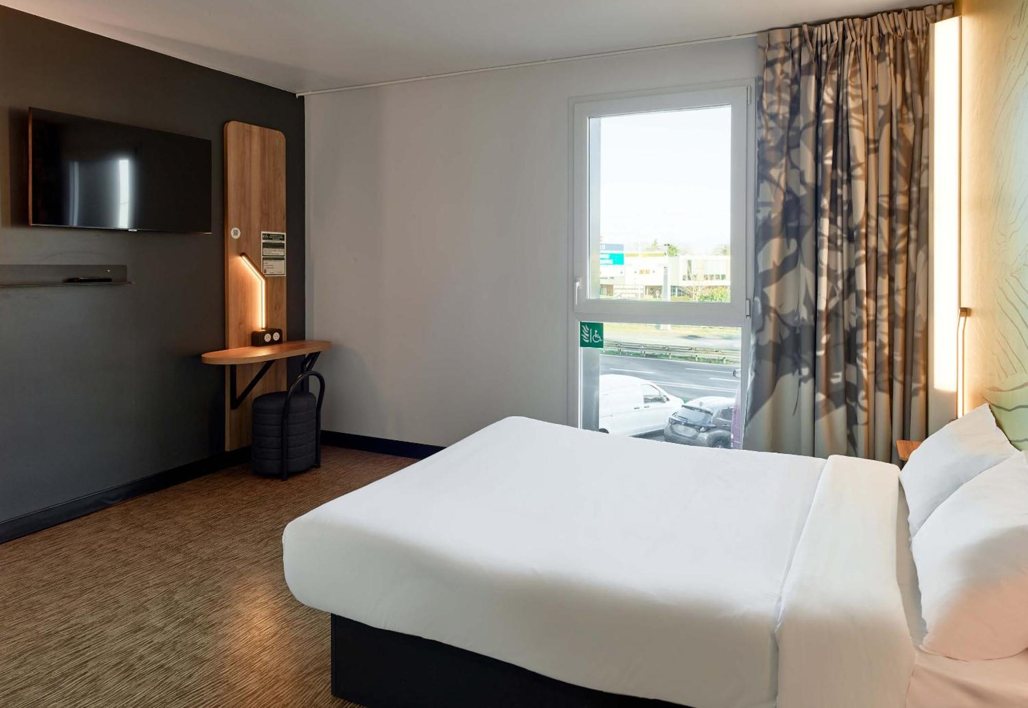 B&B Hotel Le Port Marly Saint Germain En Laye Exteriér fotografie
